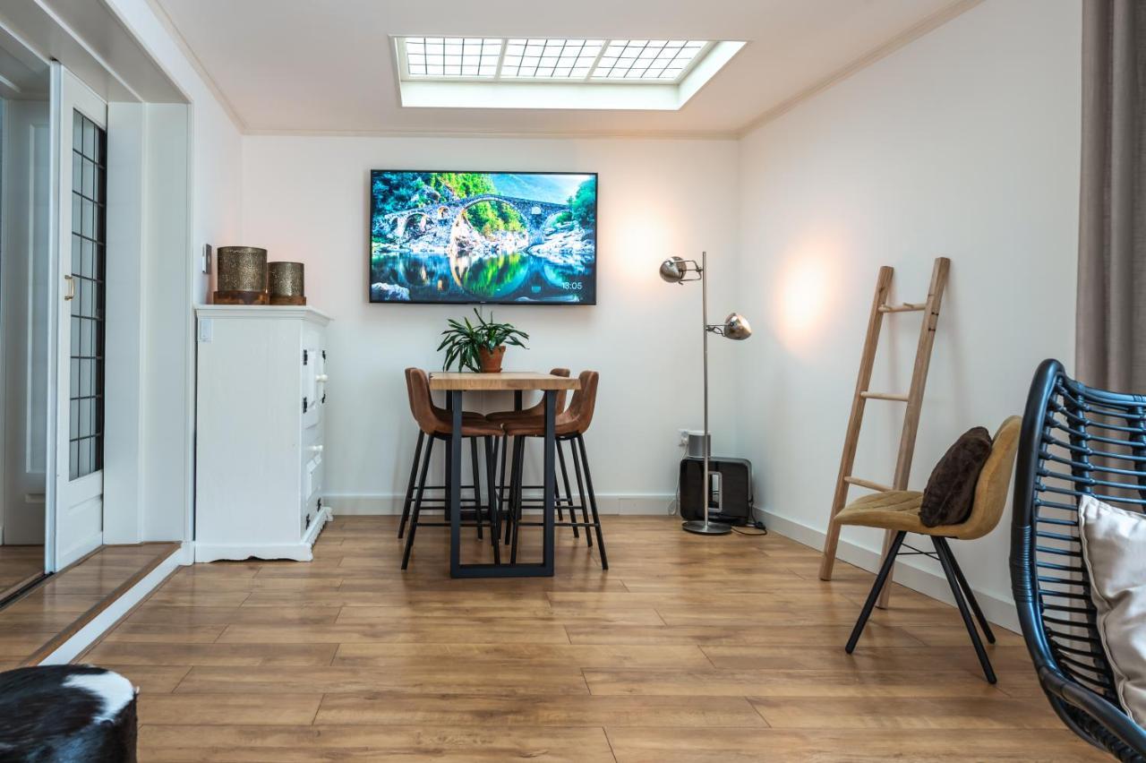 Unieke Stadswoning Met Jacuzzi En Sauna Max 8 Pers Villa